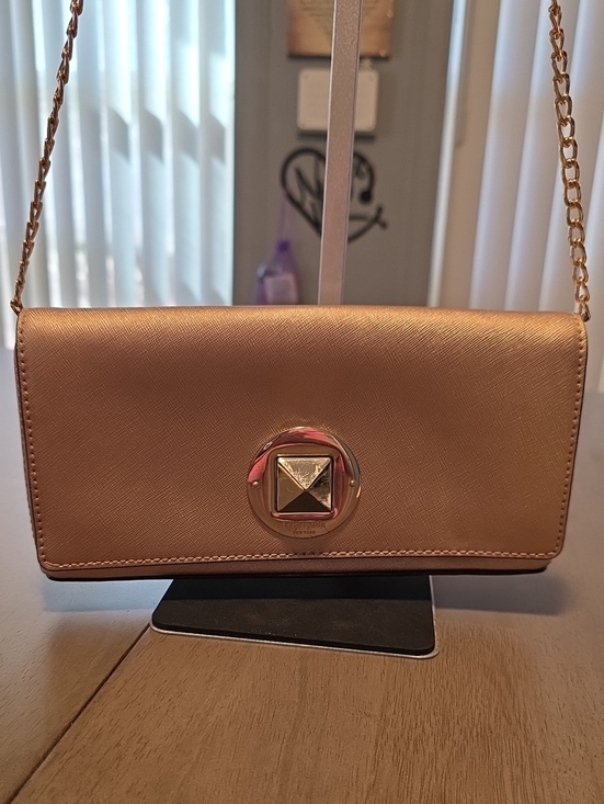 kate spade Handbags - kate spade Rose Gold Chain Crossbody/Clutch